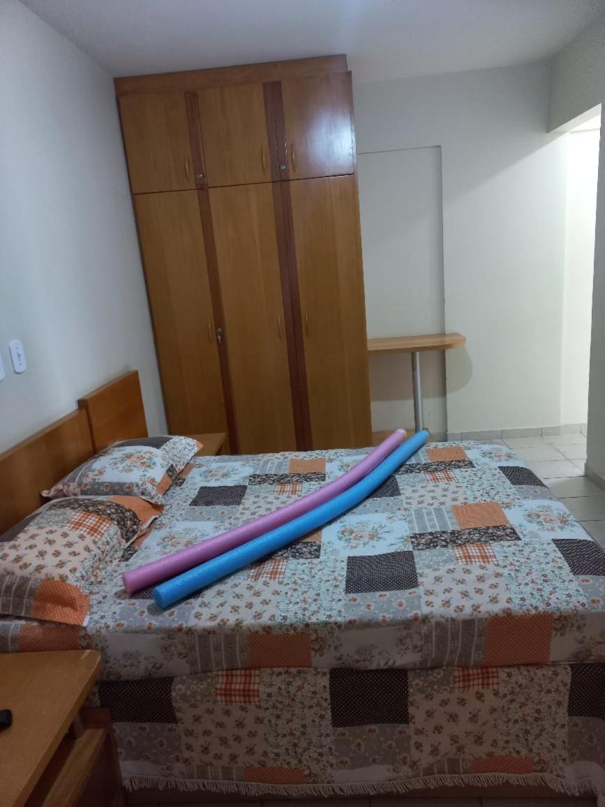 Prive Das Thermas 01 - Ar Split Nos 2 Quartos, Ventilador Na Sala, Purificador Soft Gelada Natural Калдас-Новас Экстерьер фото